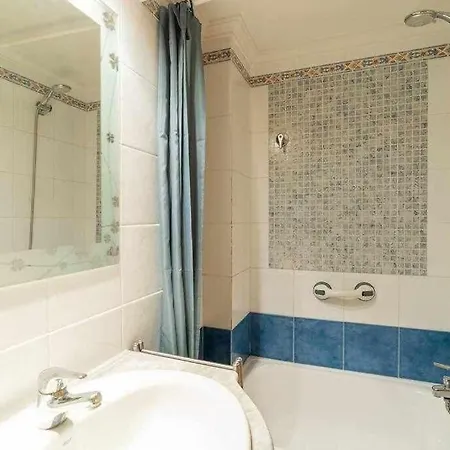 Dirdam Cascoantiguo -roof -4 Min Playa Alicante